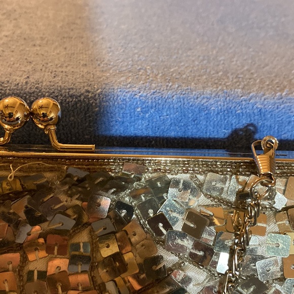 Apt 9 Sparkle Clutch Purse - Picture 4 of 9